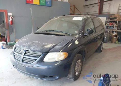 2005 Dodge Grand Caravan Se from USA, damaged, VIN 2D4GP24RX5R108494